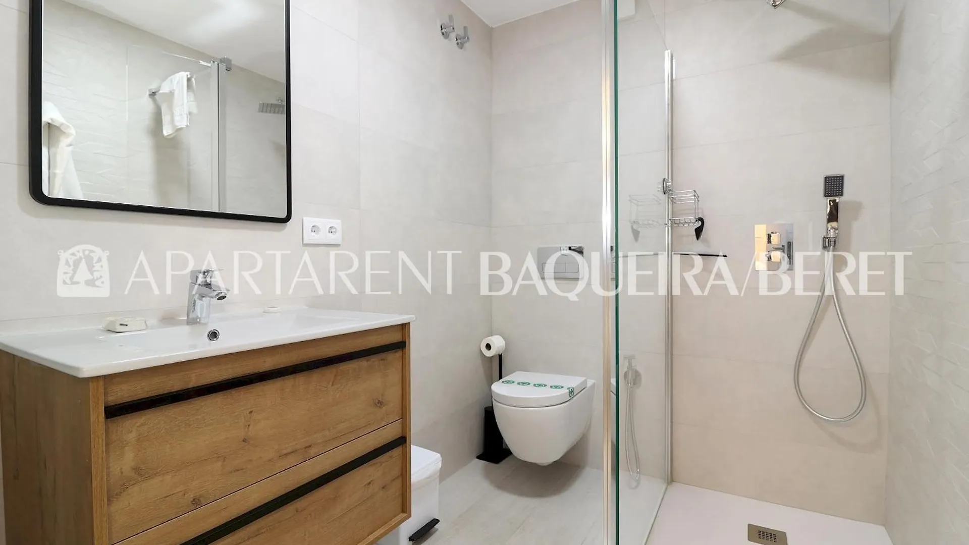 Lejlighed Apartarent 1500 - Apartamento Montlude Baqueira Beret